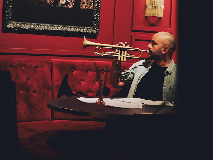trompeta, trompetas, trompetista, trompetista famoso, trompetista español famoso, trompetista famoso actual, trompetista famoso de jazz, trompetista jazz famoso, busco trompetista, conciertos de trompeta, conciertos para trompeta, conciertos trompeta, trompetas madrid, mejor trompetista español, trompetista español, trompetista español famoso, trompetistas españoles, trompeta boda, trompeta fiesta, trompetas para fiestas, trompetista para eventos, famoso trompetista de jazz, cuanto cuesta un trompeta, boda trompeta, trompetas fiesta
